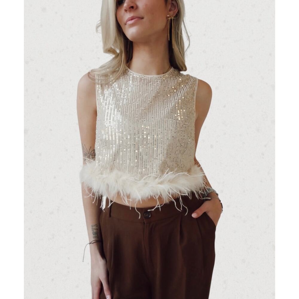 Le Lis Natalia Feather Trim Sequin Top NWT Small Glam Party Tank - Picture 7 of 14
